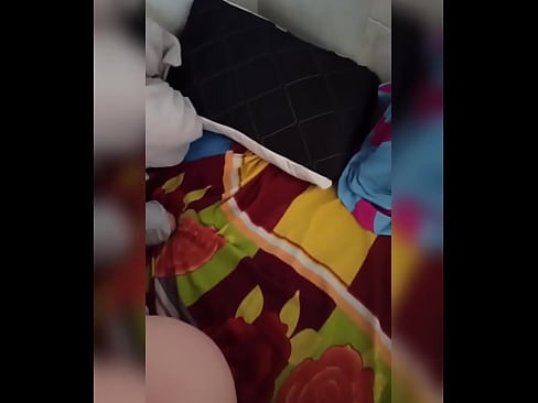 ❤️ Moja spolubývajúca zostáva doma sama, pretože jej manžel odchádza na dovolenku, a ja využijem príležitosť, aby som ju ošukal a naplnil jej zadok mliekom ❤️ Kvalitný sex na sk.mysexgamer.ru ❌